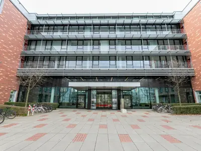 Heimeranplatz metro — offices nearby
